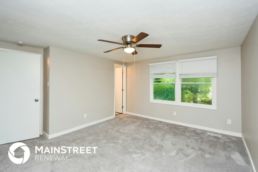 Building Photo - 3838 Valpariso Cir