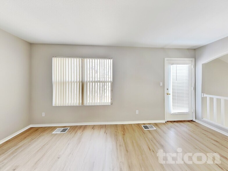 Building Photo - 5901 Storyteller Rd NW