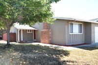 Building Photo - 218 Princeton Ave