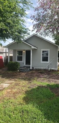 Building Photo - 2107 Jones Rd
