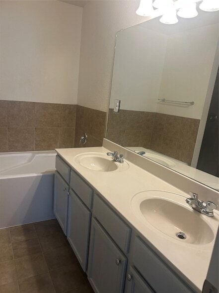 Building Photo - 2984 Peyton Brook Dr