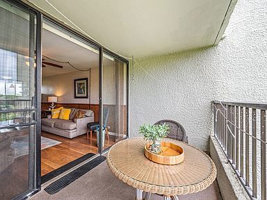 Building Photo - 1875 Kalanianaole St