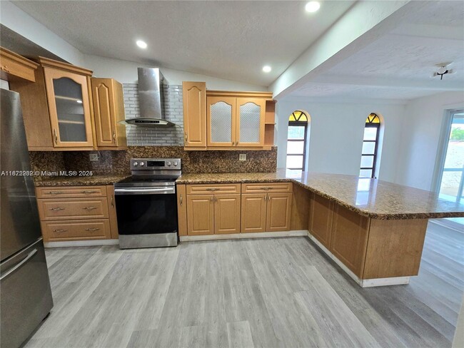Building Photo - 10981 SW 44th St