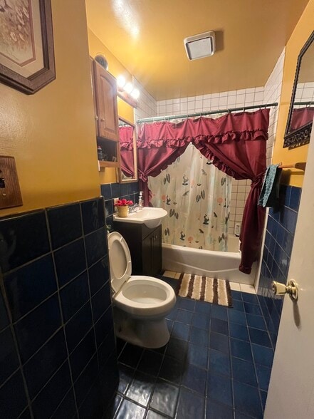 Building Photo - 578 Coyote Rd