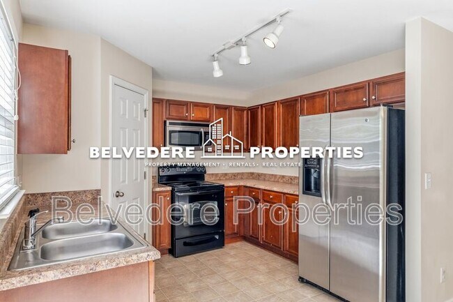 Building Photo - 36 Ackland Dr