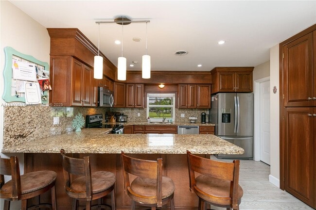Building Photo - 7940 SW 139th Ter