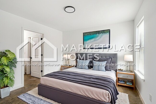 Building Photo - 1367 Chadwick Cir