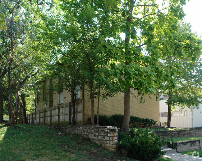 Building Photo - Penn-Wick