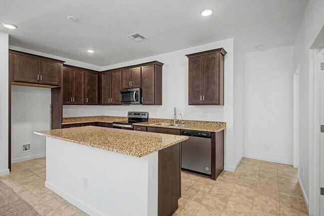 Building Photo - 10519 W Atlantis Wy