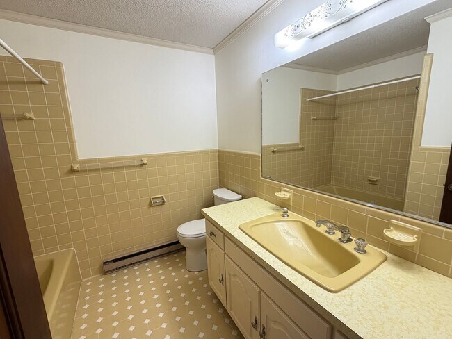 Building Photo - Liberty / Alamance County