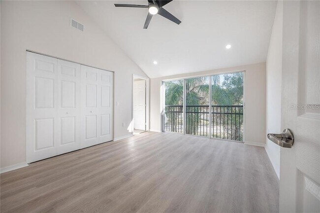 Building Photo - 9417 Citrus Glen Pl