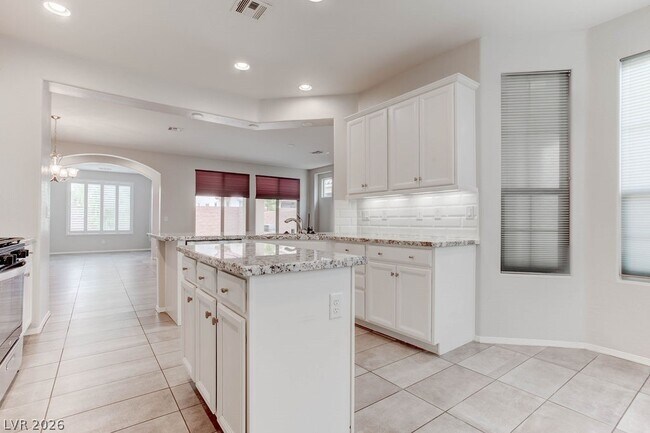 Building Photo - 5641 Sagamore Canyon St