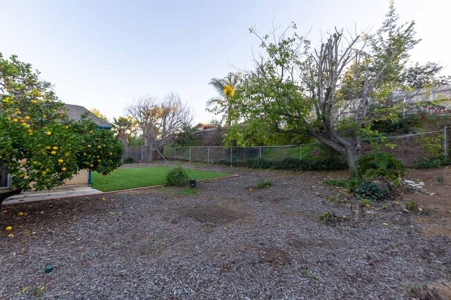 Building Photo - Single Story 3 Bed 2 Bath Home in Poway- Silverset Park