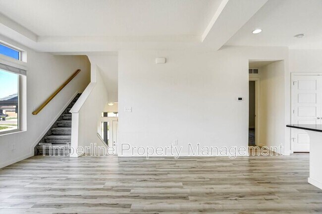 Building Photo - 6020 Ashmore Ln