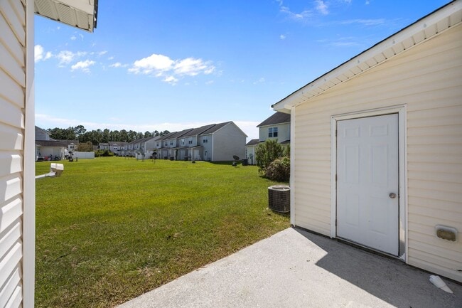 Building Photo - Welcome to Carolina Forest!