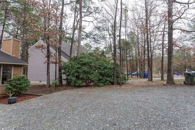 Building Photo - 129 Forsyth Dr