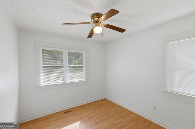 Building Photo - 4400 Winding Creek Dr