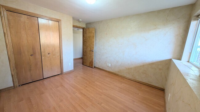 Bedroom 3 - 1927 Little River Path