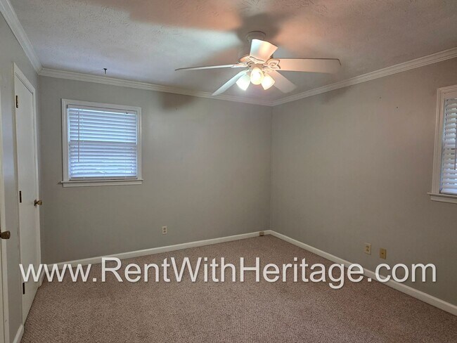 Building Photo - WOW! Fantastic 4Bedroom/ 2 Bath Ranch With All The Upgrades / Great Location / Popular Alexander ...