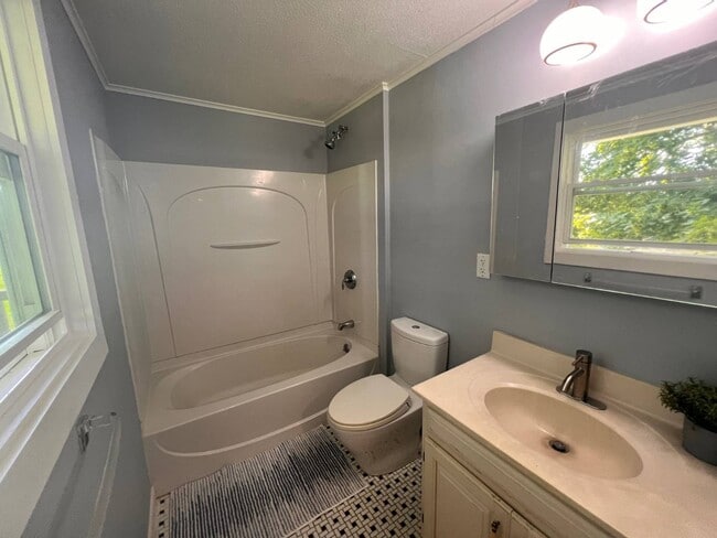 Building Photo - 5408 NY-22