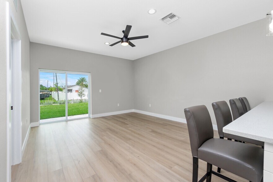 Living Area - 10410 Pendleton Ave