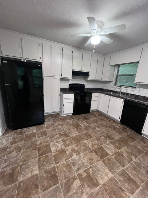 Building Photo - 4471 Ambras Way NW