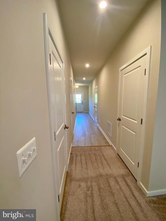 Building Photo - 313 Huff Dr