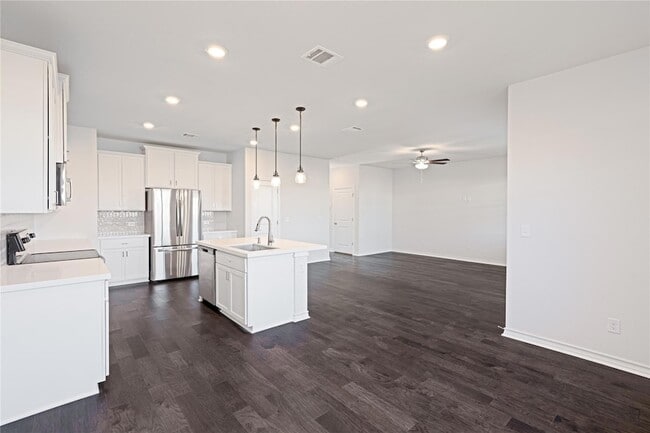 Building Photo - 316 Breccia Trl