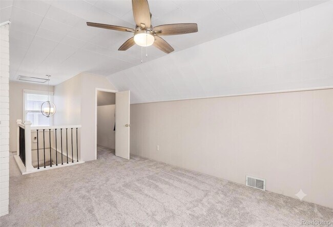 Building Photo - 2125 Dallas Ave
