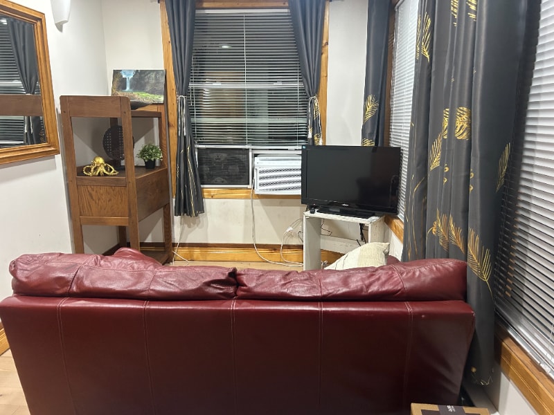 Building Photo - 30 W Etruria St