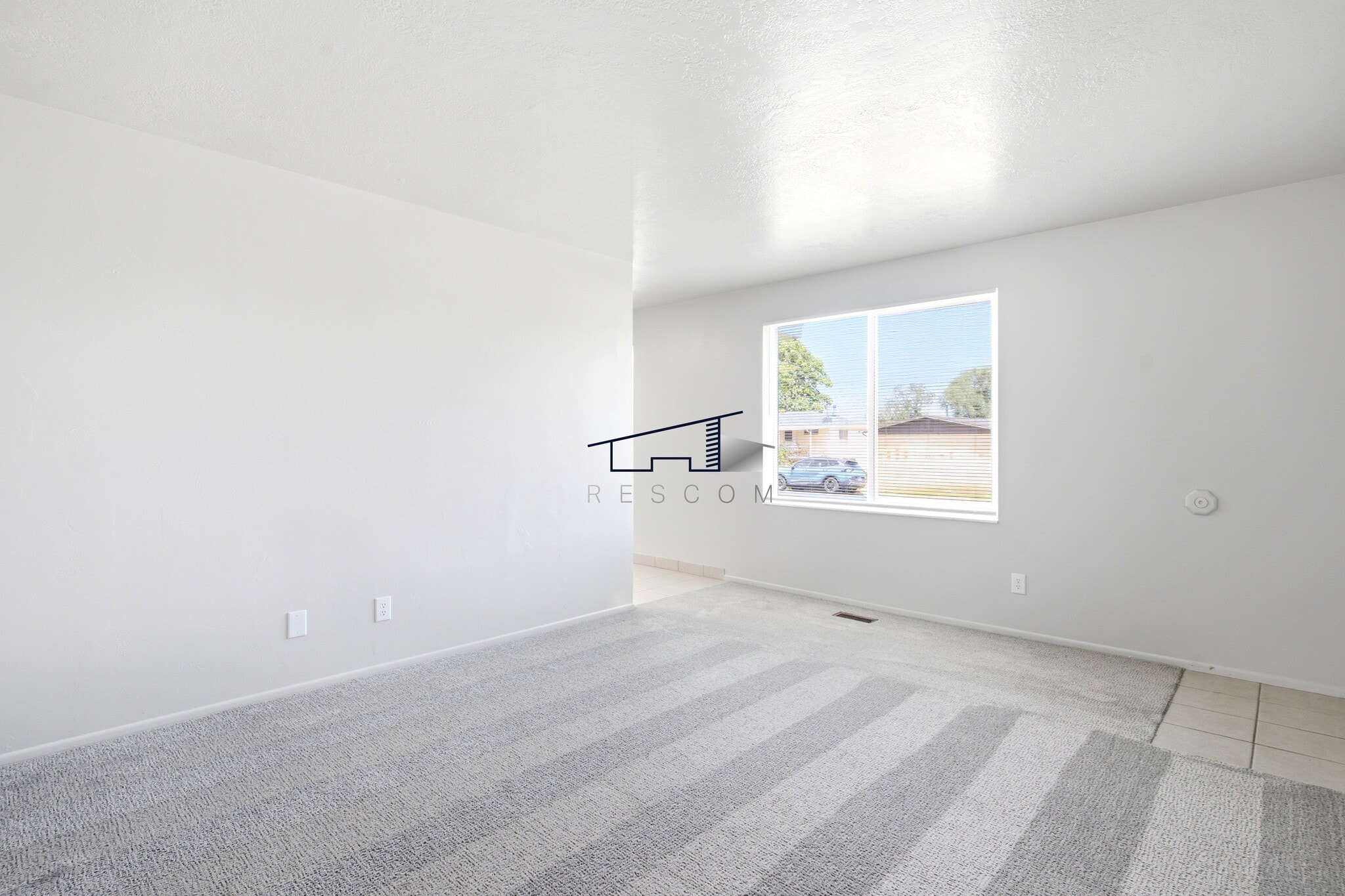 Building Photo - 445 W 4900 S