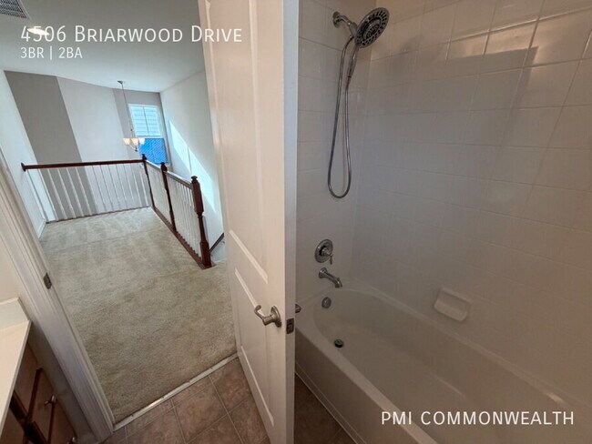 Building Photo - 4506 Briarwood Dr