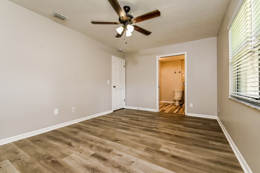Building Photo - 846 Timber Pond Dr