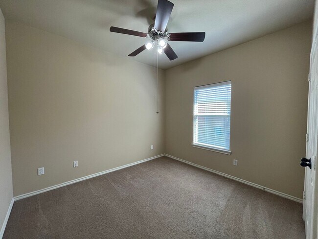 Building Photo - 1510-1512 Piedmont Drive