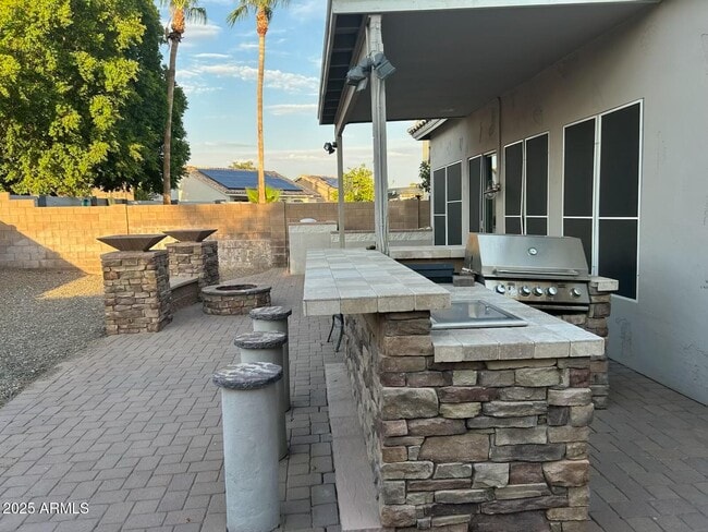 Building Photo - 7374 W Los Gatos Dr