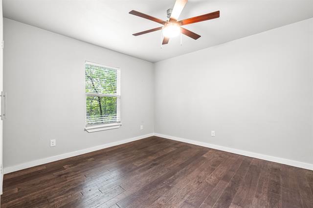 Building Photo - 8911 Diceman Dr