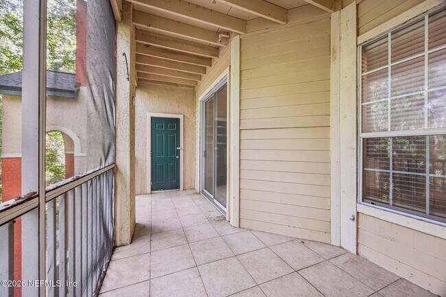 Building Photo - 170 Veracruz Dr