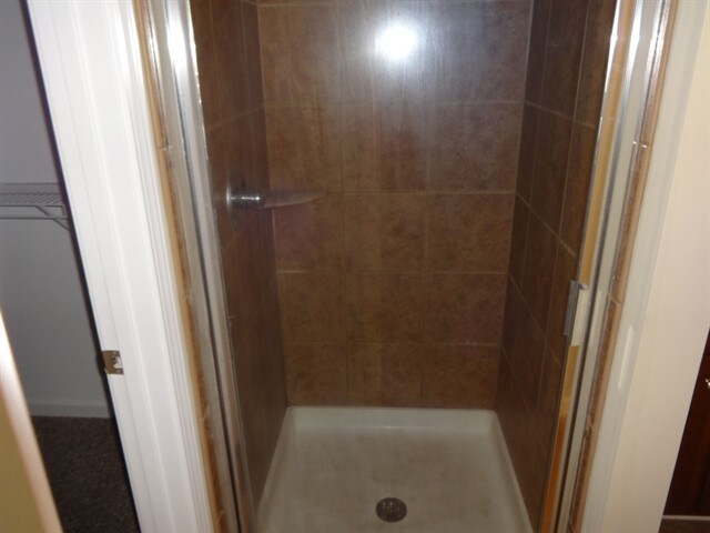 Building Photo - 243 Royal Cres Terrace