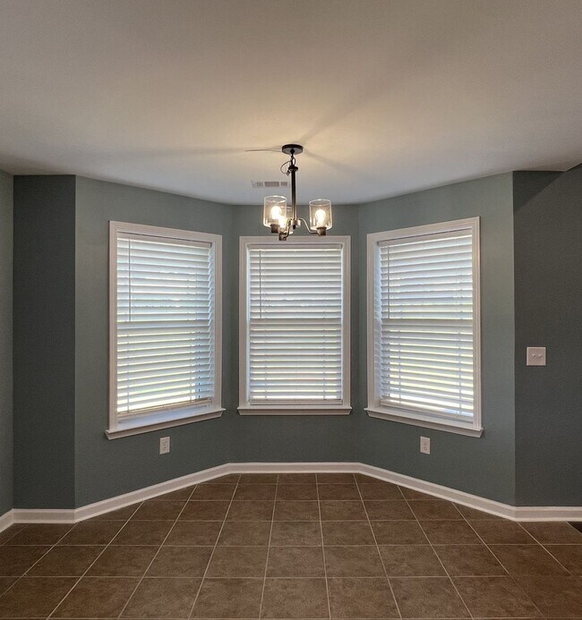 Building Photo - Home for rent in Prattville