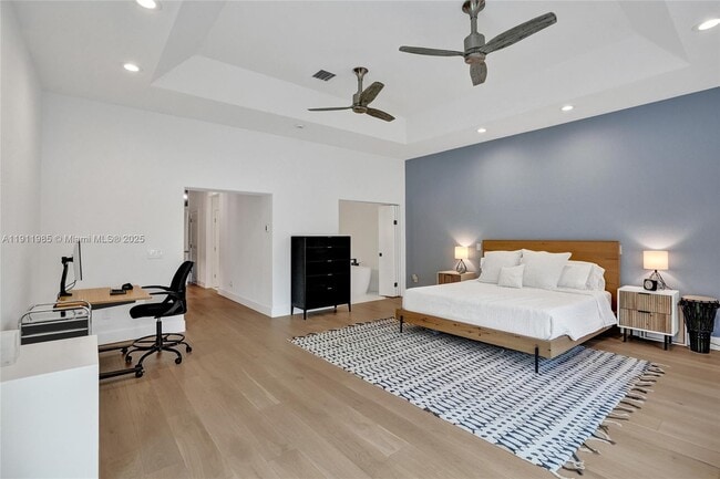 Building Photo - 1020 Bayberry Point Dr