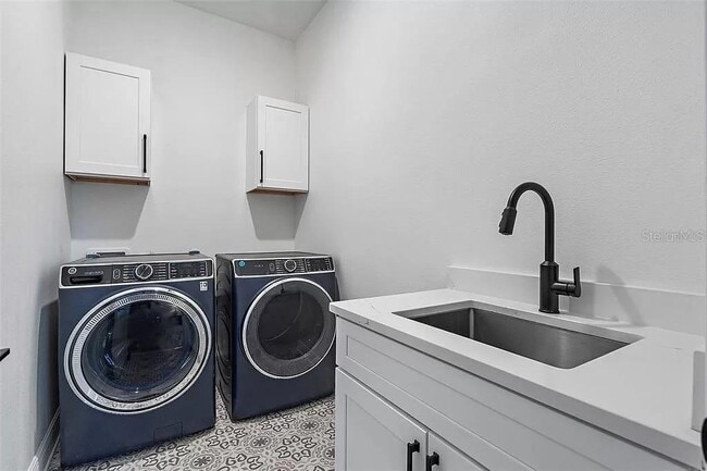 Building Photo - 6418 Margarita Shores Ln