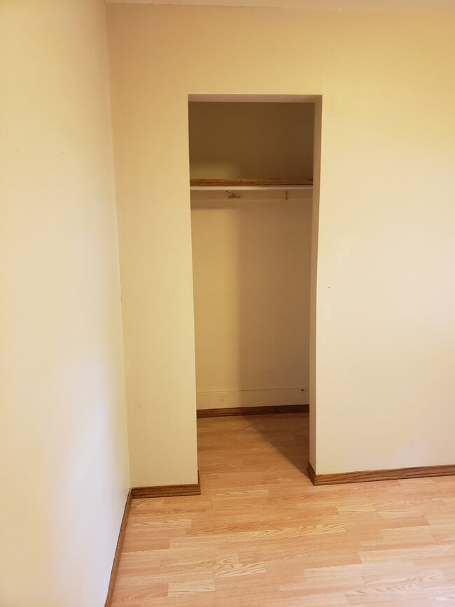 Building Photo - 718 Jackson St