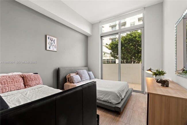 Building Photo - 3900 Biscayne Blvd