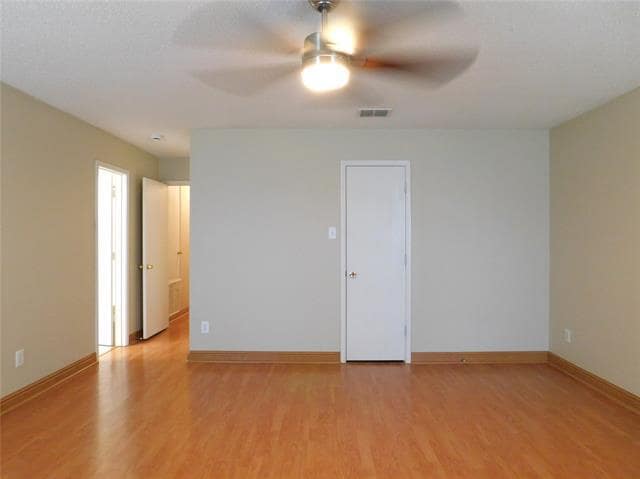 Building Photo - 2017 Shawnee Trail