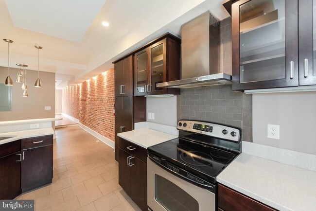 Building Photo - 3206 Elliott St