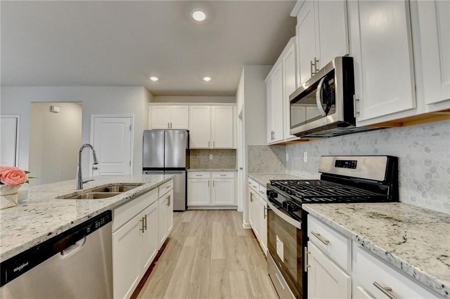 Building Photo - 2357 Whitworth St