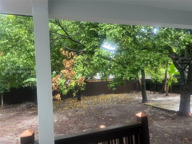 Building Photo - 13380 NW 32nd Ave