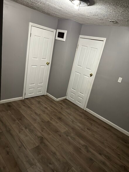 Bedroom 2 - 405 Blatchley Ave