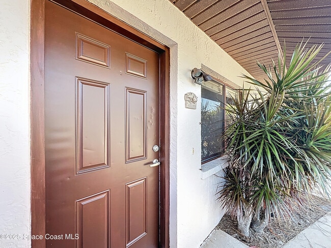 Building Photo - 640 Casa Grande Dr