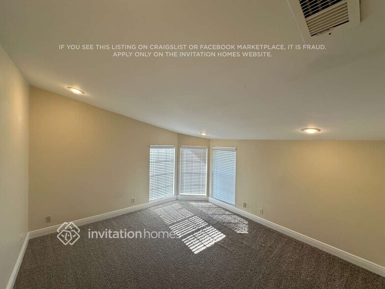 Building Photo - 1348 Sweet William Ln
